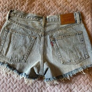 Levi’s 501 jeans